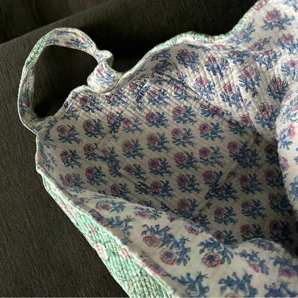 Erin Made Reversible Tote Bag - Picture 5 of 5